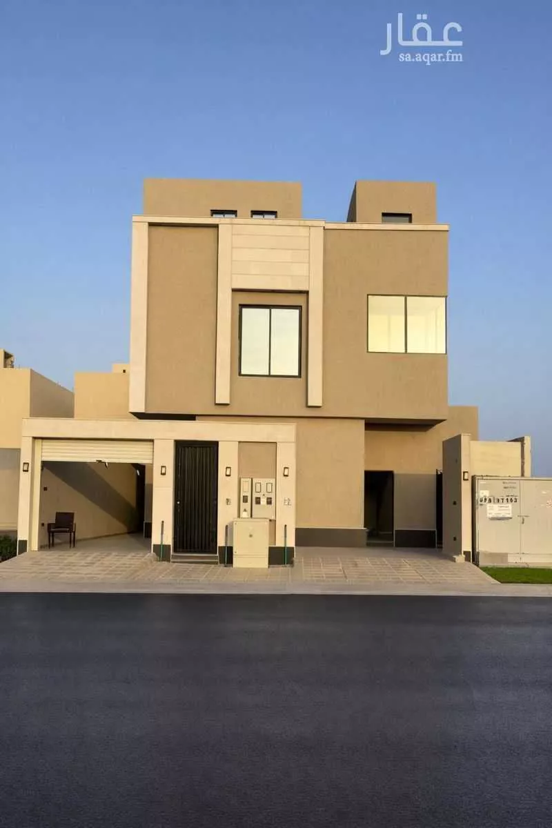 دور للبيع في شارع يحيى القرشي, حي البيان, مدينة الرياض, منطقة الرياض 1 صورة