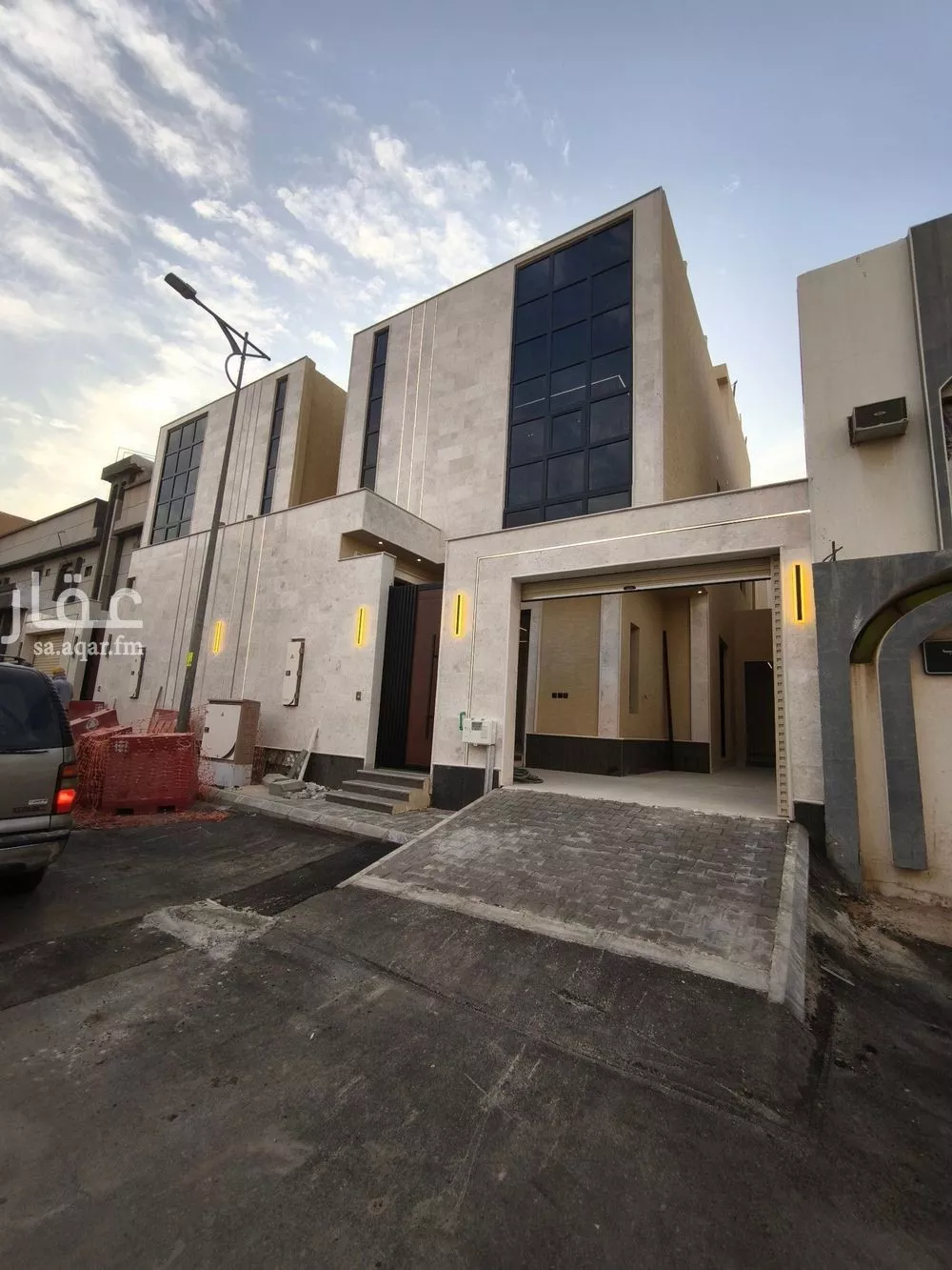 فيلا للبيع في شارع الدومات, حي طويق, مدينة الرياض, منطقة الرياض 1 صورة