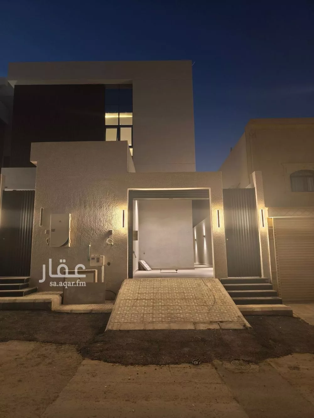 فيلا للبيع في شارع المقضاة, حي الحزم, مدينة الرياض, منطقة الرياض 1 صورة