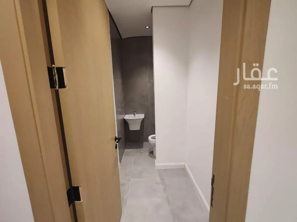 شقة للإيجار في شارع ابن نجيم, حي الصواري, مدينة جدة, منطقة مكة المكرمة 1 صورة