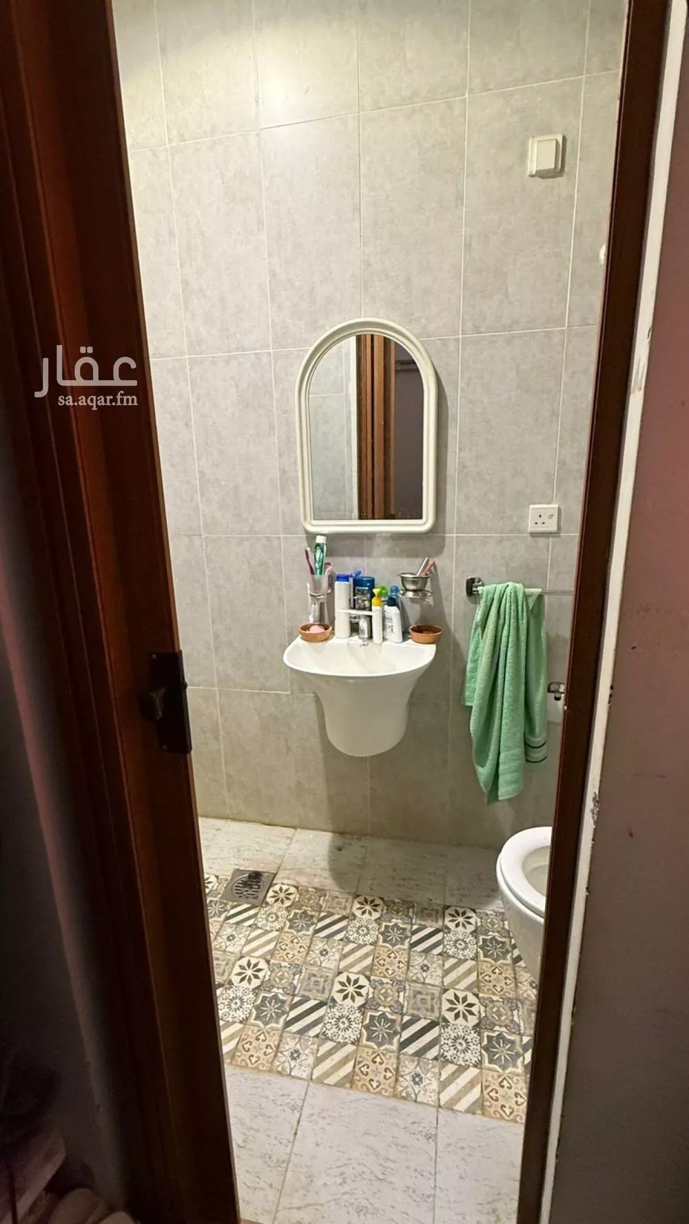 شقة للبيع في شارع الامير عبد المجيد, حي الأمير عبدالمجيد, مدينة جدة, منطقة مكة المكرمة 1 صورة