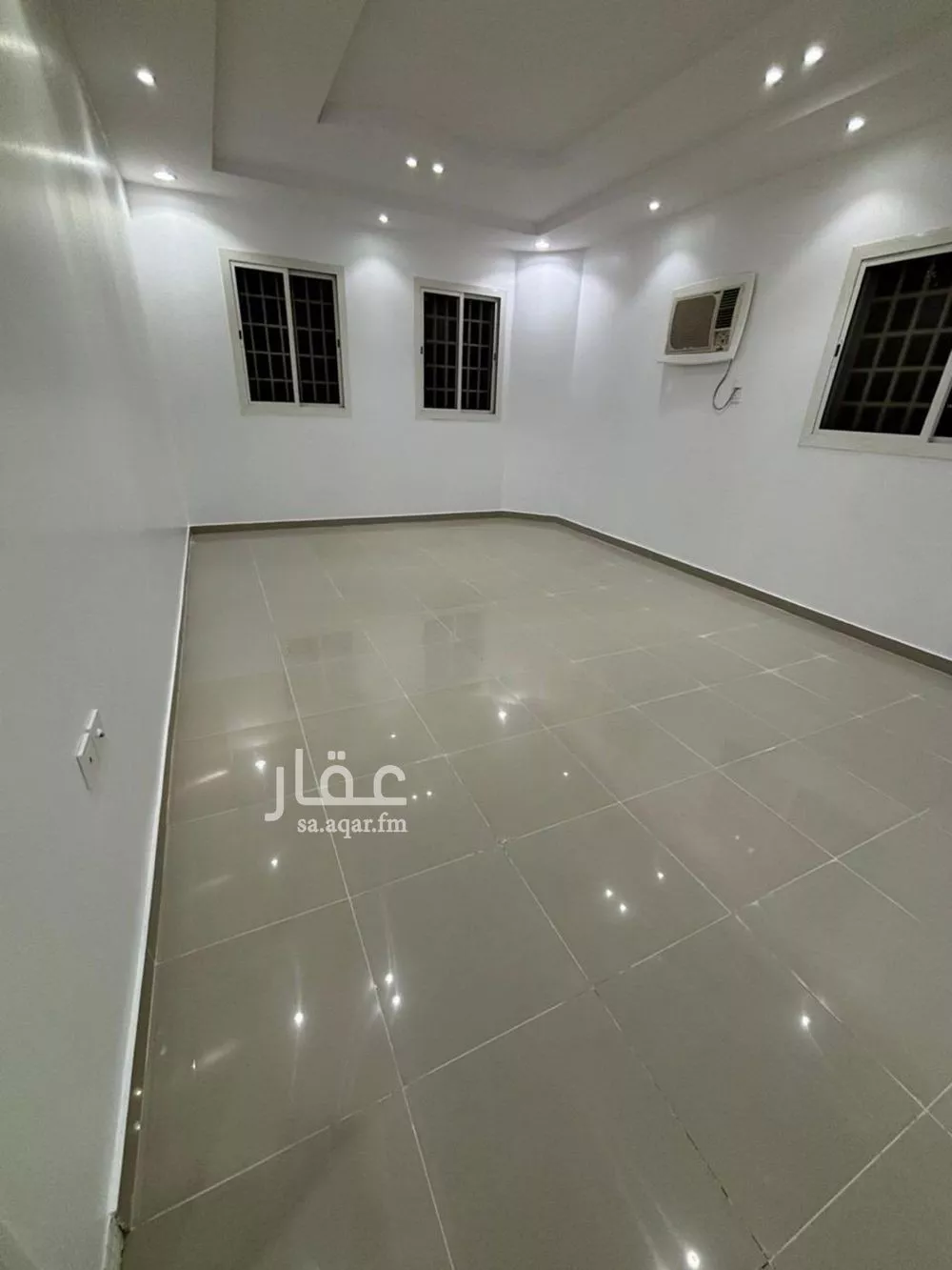 شقة للبيع في حي الحلقة الغربية, مدينة الطائف, منطقة مكة المكرمة 1 صورة