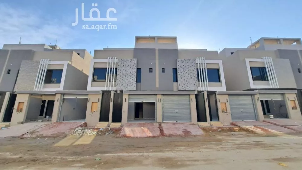 دور للبيع في شارع غالية البقمية, حي عكاظ, مدينة الرياض, منطقة الرياض 1 صورة