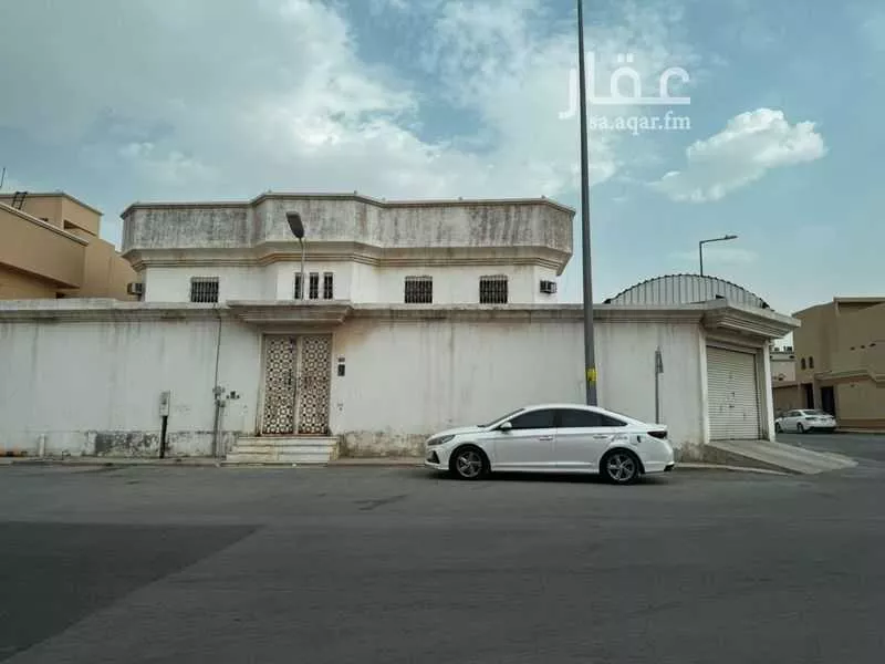 فيلا للبيع في شارع صفاقس, حي غرناطة, مدينة الرياض, منطقة الرياض 1 صورة
