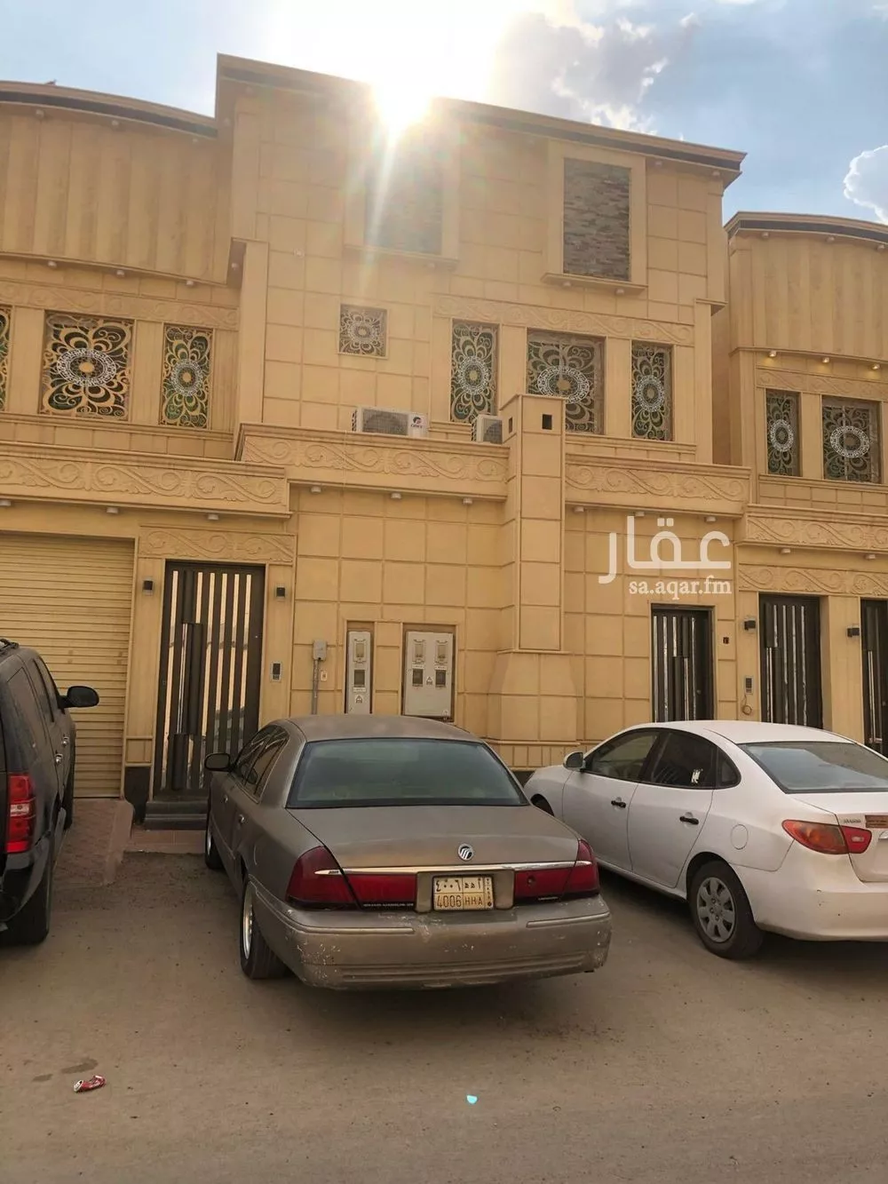 فيلا للبيع في شارع يوسف بن شاهين, حي الرمال, مدينة الرياض, منطقة الرياض 1 صورة