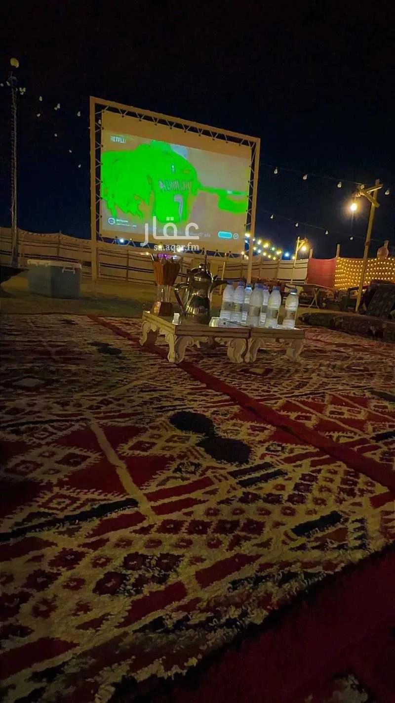 مخيم للحجز في شارع سمير بن جندب, حي القوس, جدة 1 صورة