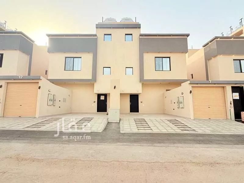 دور للبيع في شارع عمر القزاز, حي بدر, مدينة الرياض, منطقة الرياض 1 صورة