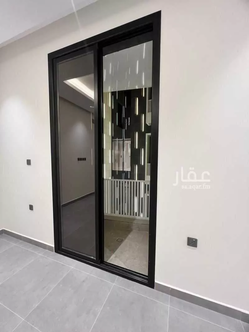 شقة للبيع في شارع سهيل بن بيضاء, حي السعادة, مدينة الرياض, منطقة الرياض 1 صورة