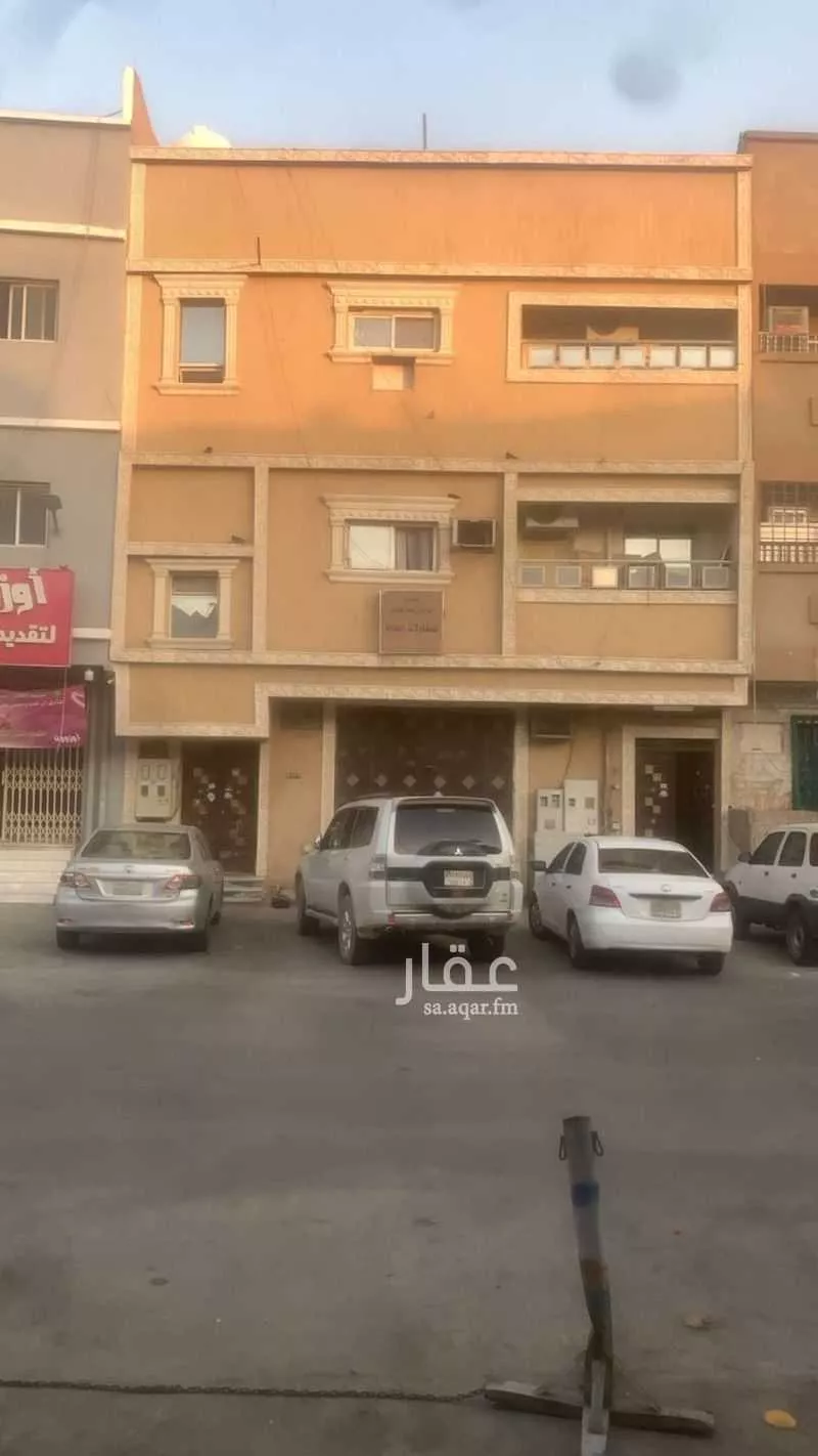 عمارة للإيجار في شارع البيطار, حي غبيرا, مدينة الرياض, منطقة الرياض 1 صورة