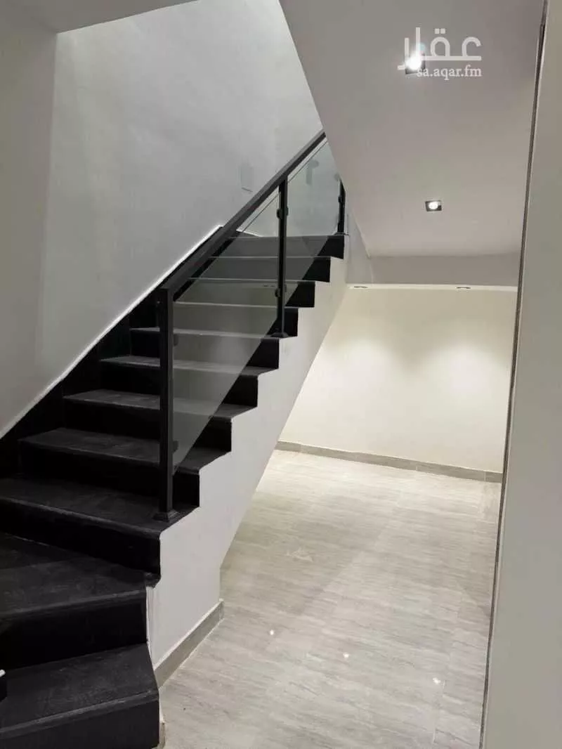 دور للإيجار في شارع عبدالحميد السناري, حي عكاظ, مدينة الرياض, منطقة الرياض 1 صورة