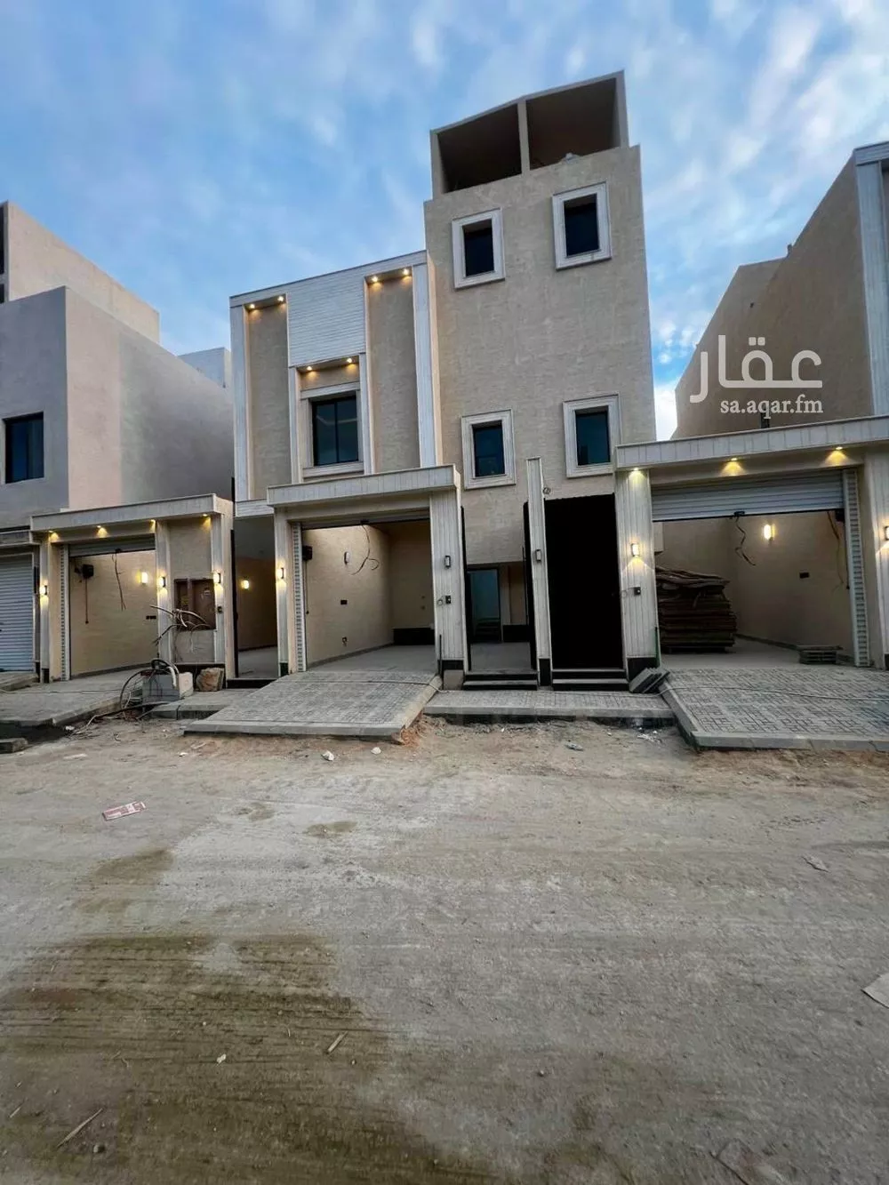 دور للبيع في شارع رسن طيبة, حي طيبة, مدينة الرياض, منطقة الرياض 1 صورة