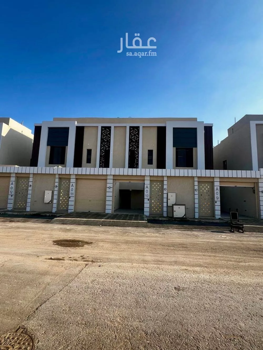 دور للبيع في شارع العزيزيه, حي طيبة, مدينة الرياض, منطقة الرياض 1 صورة