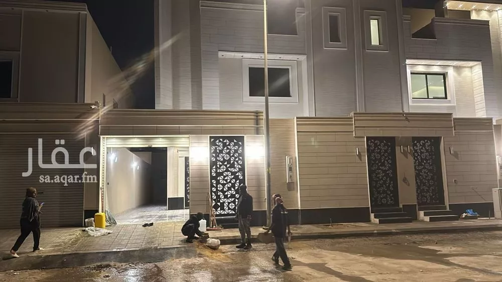 فيلا للإيجار في شارع أبي عبدالله الصقلي, حي عكاظ, مدينة الرياض, منطقة الرياض 1 صورة