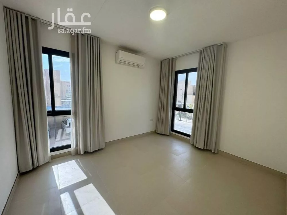 فيلا للبيع في شارع رقم 1139, حي سدرة, مدينة الرياض, منطقة الرياض 1 صورة