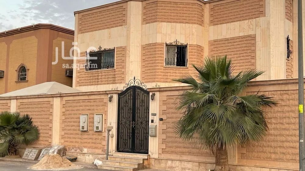 فيلا للبيع في شارع علي الدغيري, حي السعادة, مدينة الرياض, منطقة الرياض 1 صورة