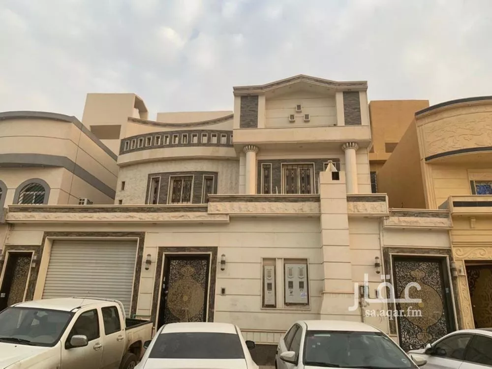 فيلا للبيع في شارع الأعلم النحوي, حي الرمال, مدينة الرياض, منطقة الرياض 1 صورة