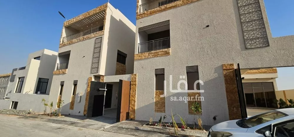 فيلا للبيع في شارع عبدالله العمري, حي المهدية, مدينة الرياض, منطقة الرياض 1 صورة