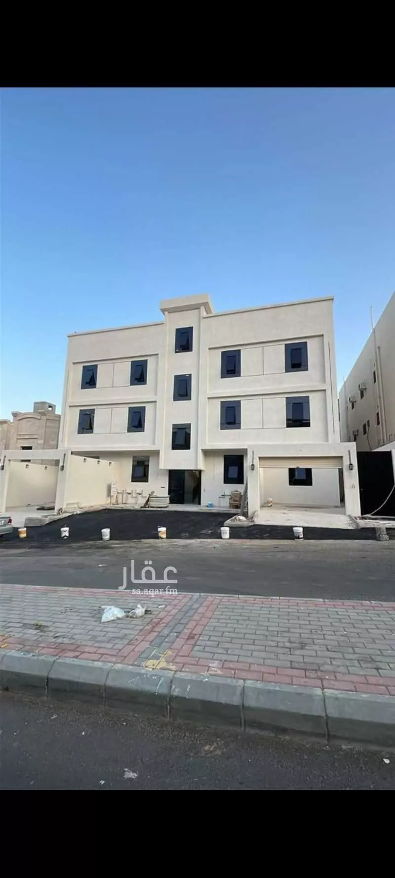 شقة للبيع في شارع الحسن الحلواني ، حي بني بياضة ، المدينة المنورة ، منطقة المدينة المنورة 1 صورة