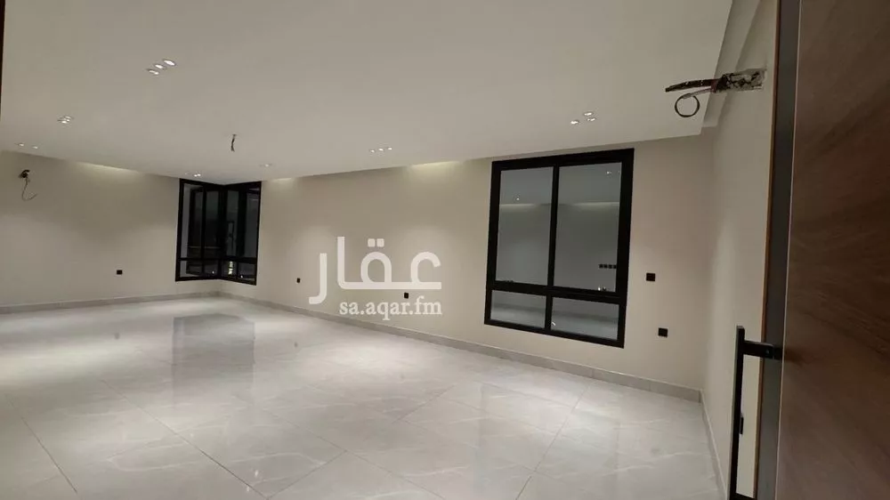 شقة للبيع في شارع أحمد بن عبد الله الفرغاني, حي الصواري, مدينة جدة, منطقة مكة المكرمة 1 صورة