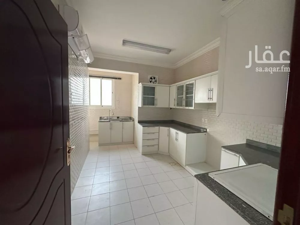 شقة للإيجار في شارع الفريابي, حي النرجس, مدينة الرياض, منطقة الرياض 1 صورة