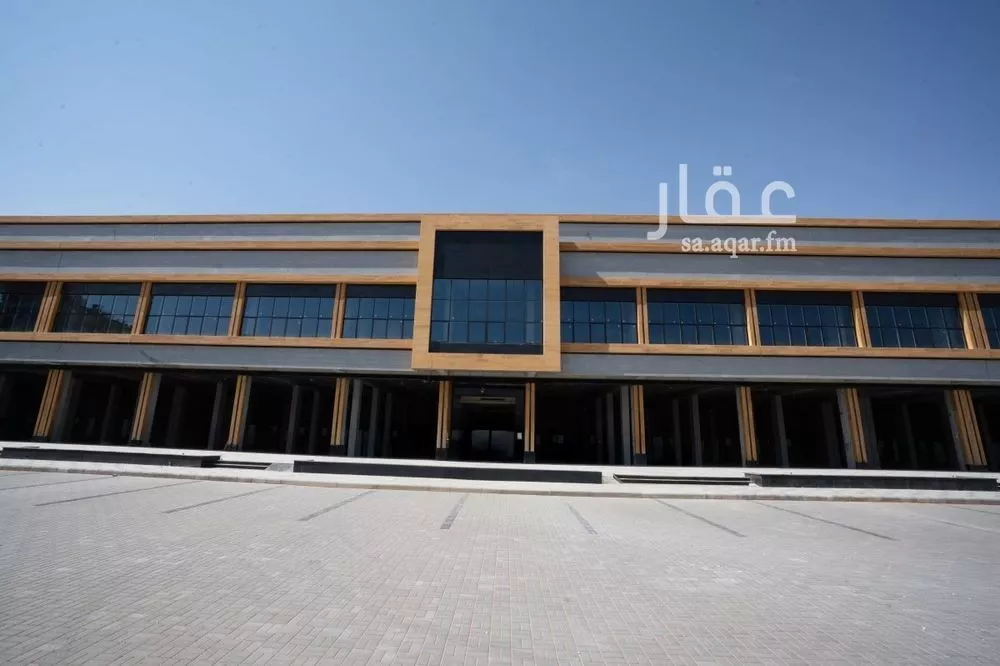 عمارة للإيجار في شارع سعود ابن فيصل, حي الصحافة, مدينة الرياض, منطقة الرياض 1 صورة