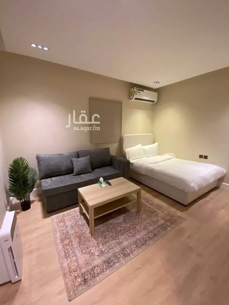 استديو مفروش للحجز في شارع علقمه بن وائل, النرجس, الرياض 1 صورة