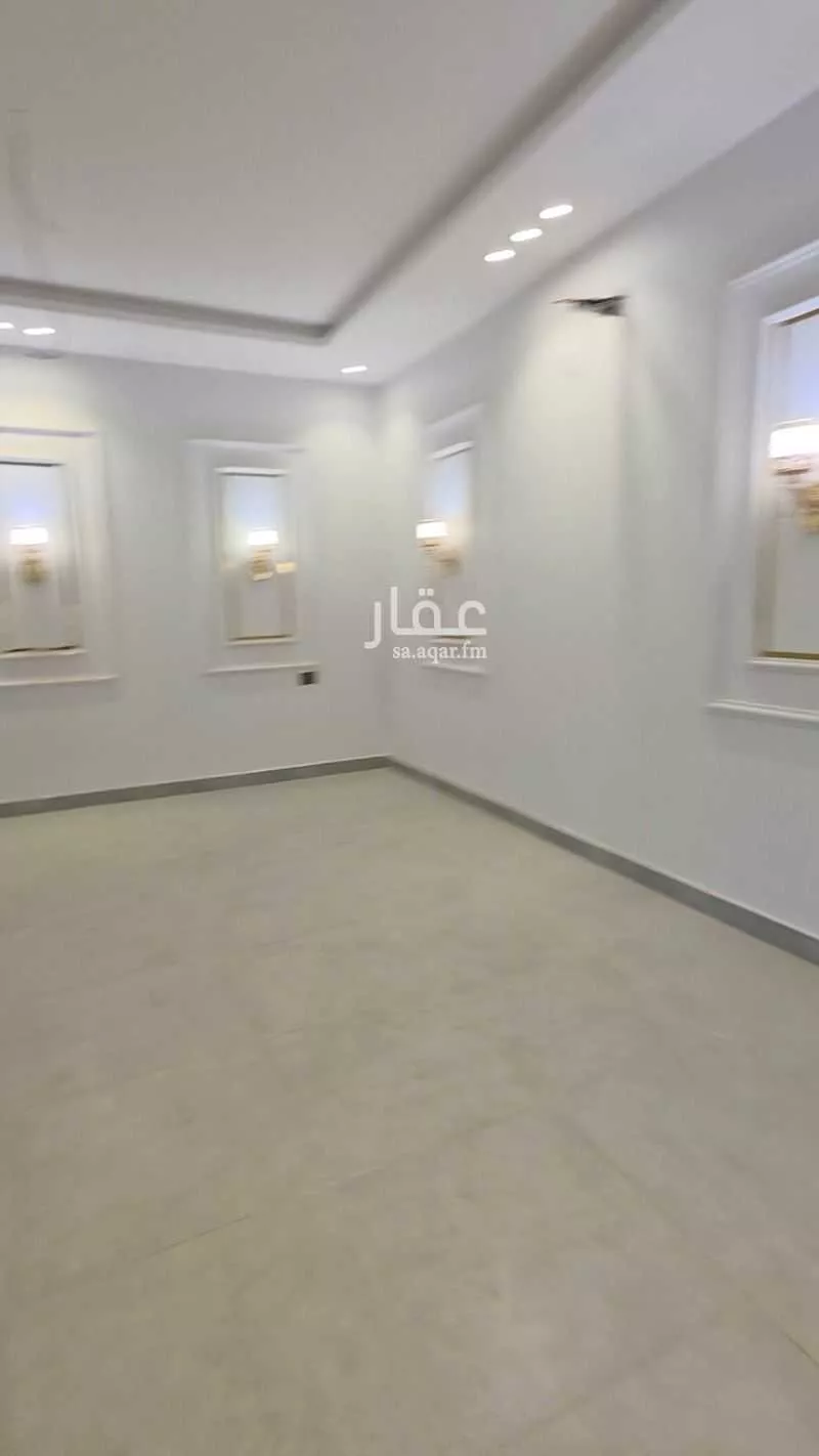 فيلا للبيع في شارع قري سوره, حي الرياض, مدينة جدة, منطقة مكة المكرمة 1 صورة