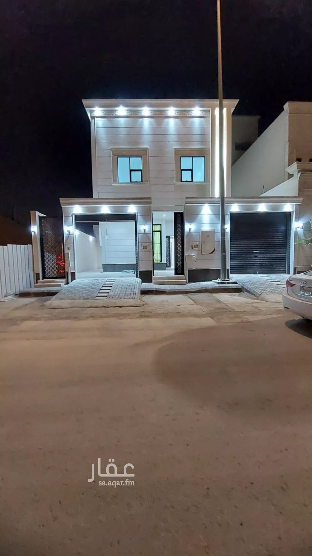 دور للبيع في شارع القاسم بن عبدالواحد, حي العريجاء الغربي, مدينة الرياض, منطقة الرياض 1 صورة