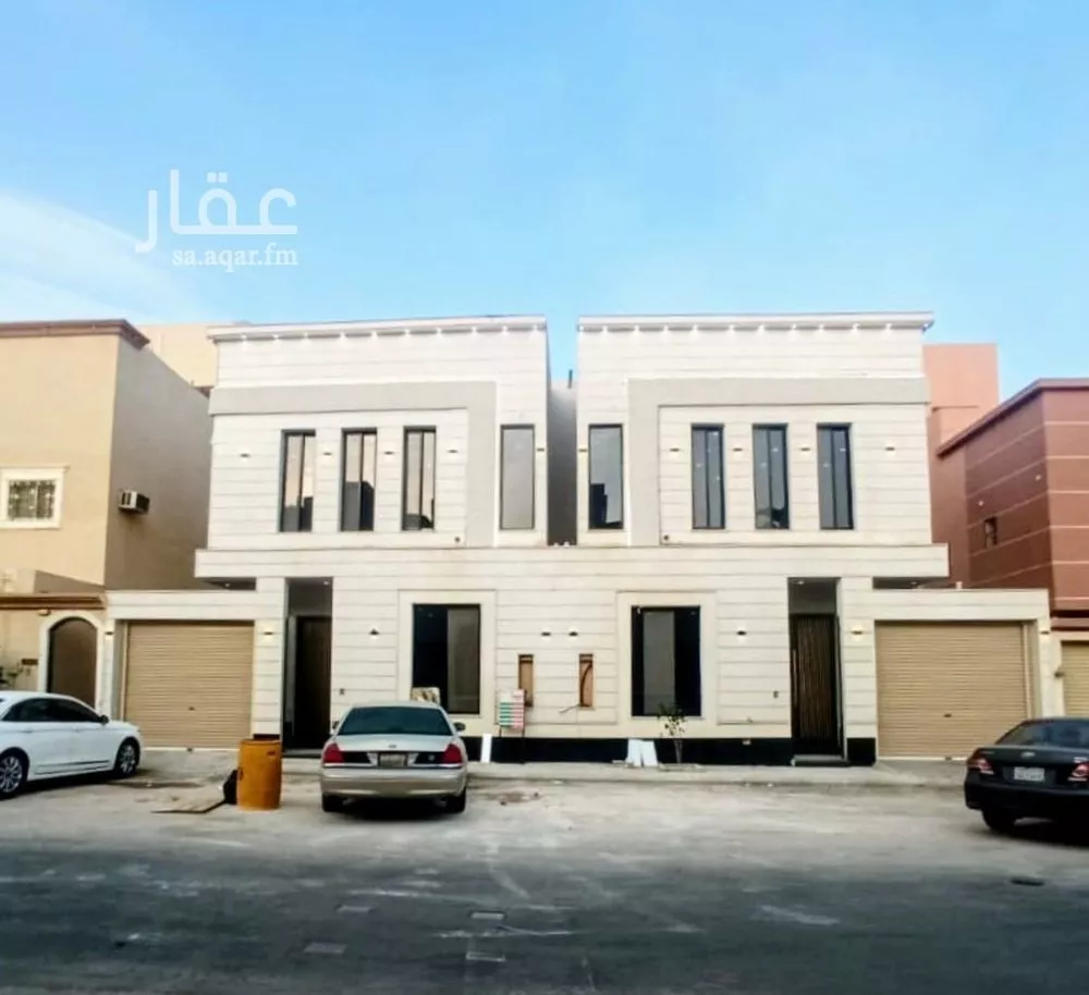 فيلا للبيع في شارع رقم 227, حي ظهرة لبن, مدينة الرياض, منطقة الرياض 1 صورة