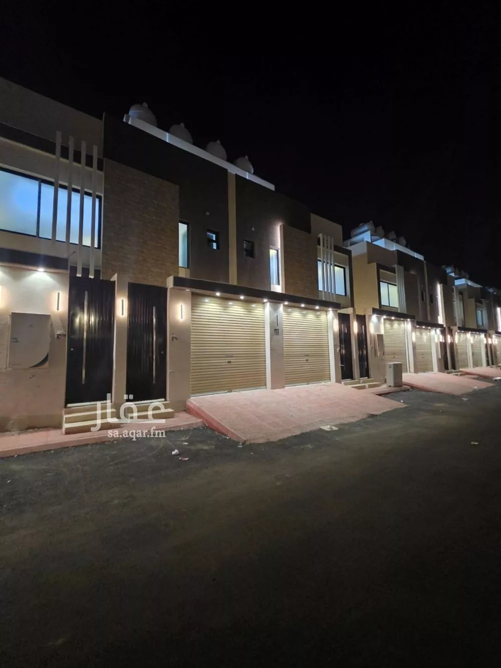 دور للبيع في شارع عفيف الدين ظهيرة, حي بدر, مدينة الرياض, منطقة الرياض 1 صورة