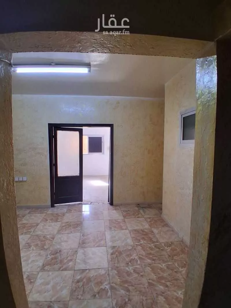 شقة للإيجار في شارع أبي أيوب الأنصاري, حي المرقب, مدينة الرياض, منطقة الرياض 1 صورة