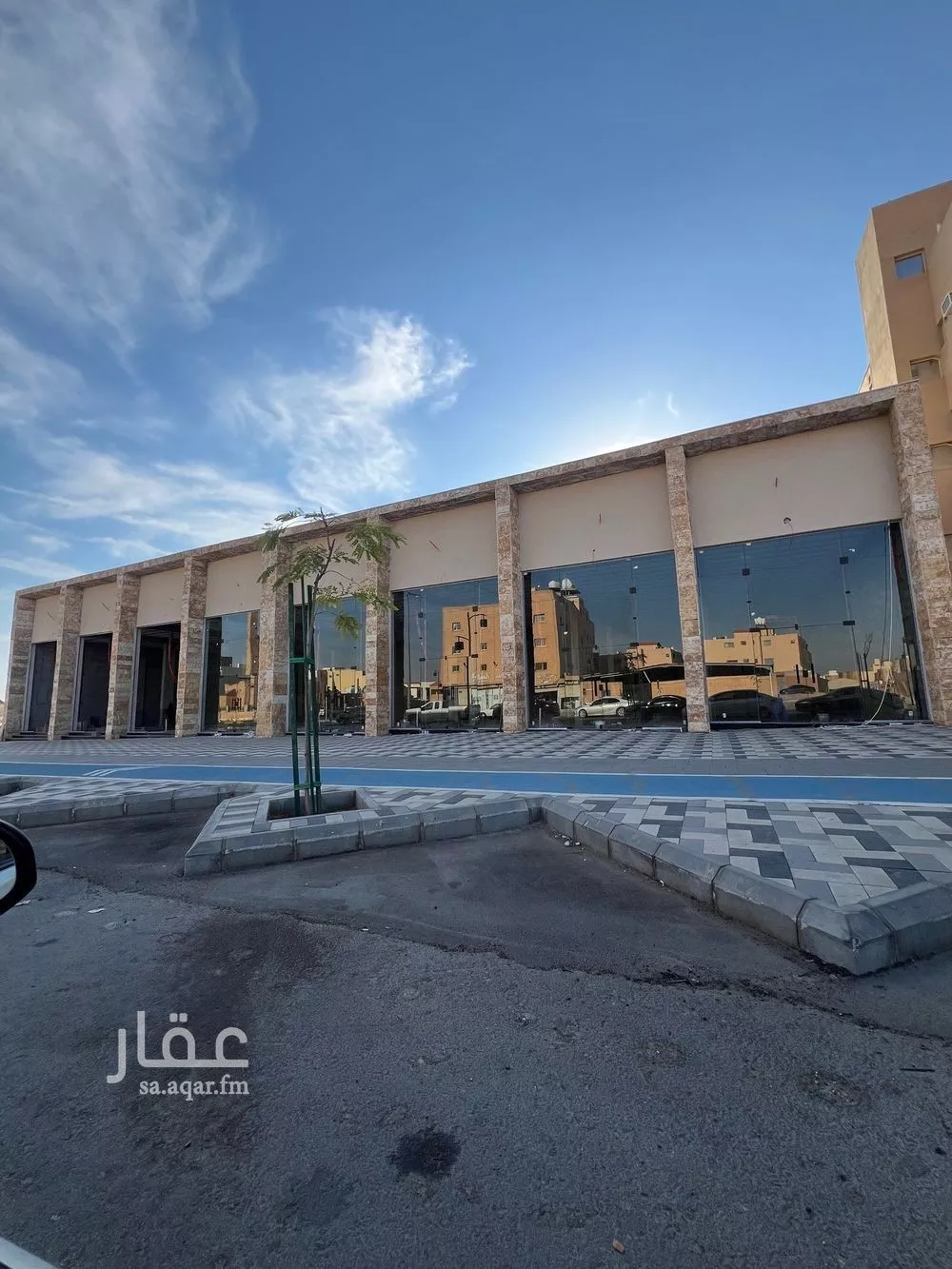 محل للإيجار في شارع أبو بكر الصديق, حي النهضة, مدينة بريدة, منطقة القصيم 1 صورة