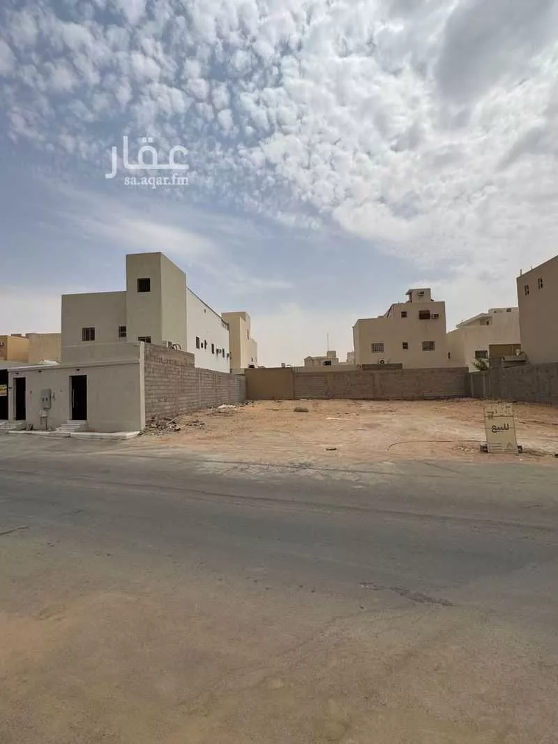 أرض للبيع في شارع التنوخي, حي الرمال, مدينة بريده, منطقة القصيم 1 صورة