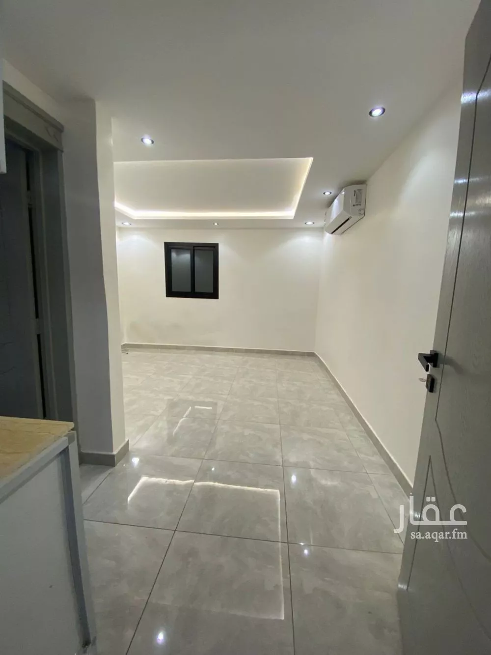 شقة للإيجار في شارع الشيخ صالح بن عبدالعزيز بن عبدالرحمن, حي السويدي الغربي, مدينة الرياض, منطقة الرياض 1 صورة