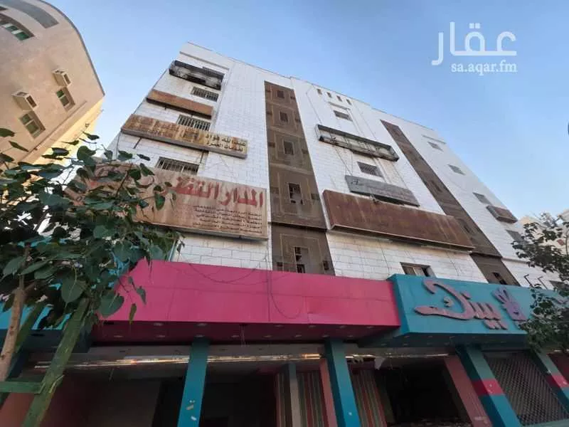 عمارة للإيجار في شارع الامير عبدالمجيد ابن عبدالعزيز ، حي بني ظفر ، المدينة المنورة ، منطقة المدينة المنورة 1 صورة