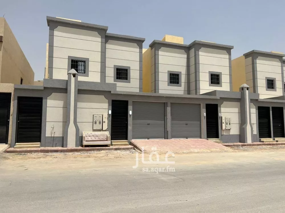 فيلا للبيع في شارع الإمام مسلم, حي بدر, مدينة الرياض, منطقة الرياض 1 صورة
