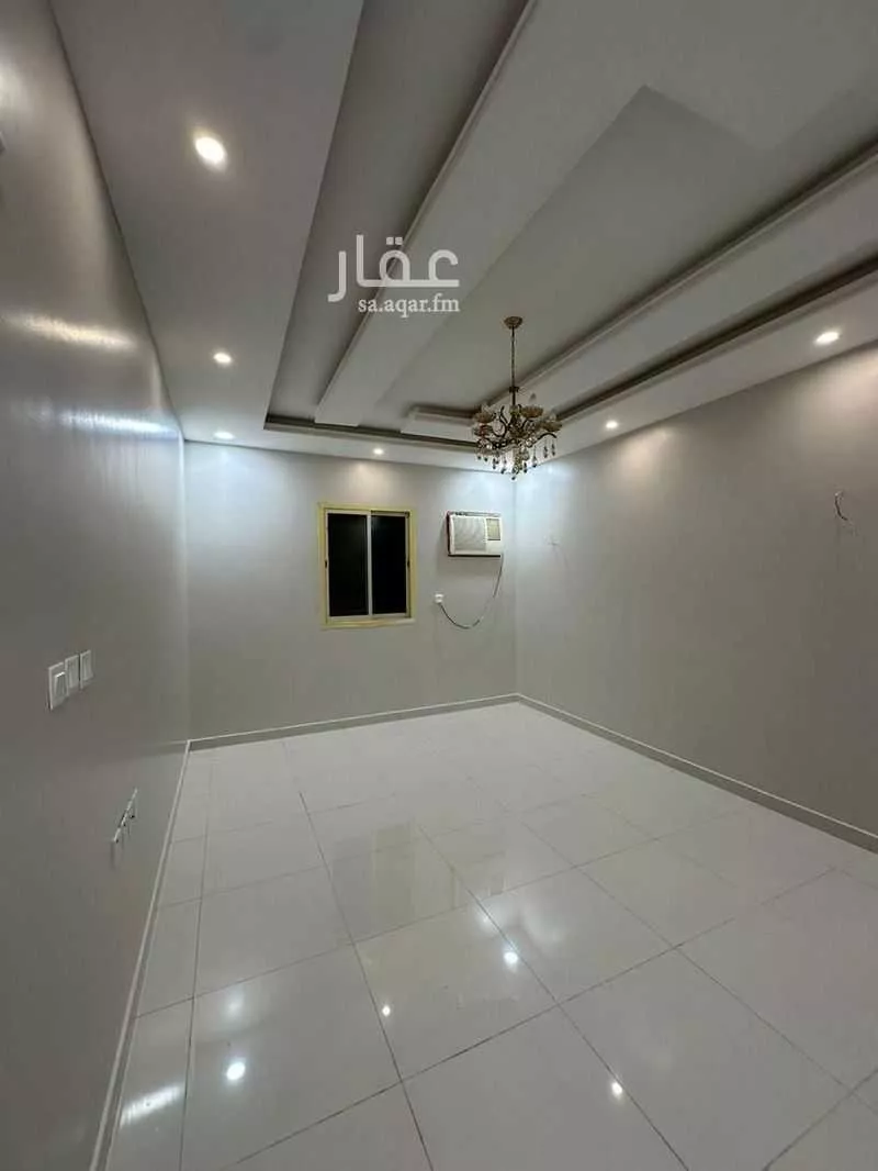 شقة للبيع في شارع الطرائفي, حي الشاطئ, مدينة جازان, منطقة جازان 1 صورة