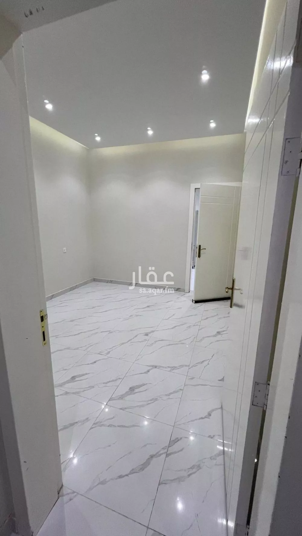شقة للإيجار في شارع عبدالله الغمري, حي البيان, مدينة الرياض, منطقة الرياض 1 صورة
