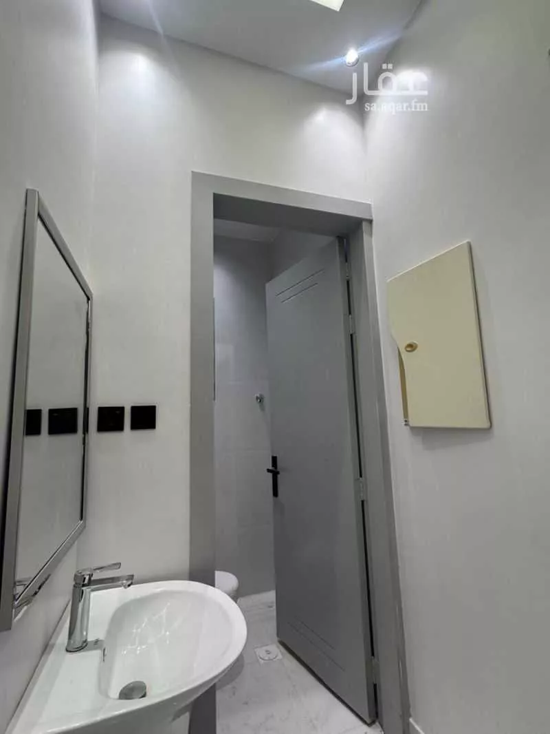 شقة للإيجار في شارع الربع الخالي, حي الجنادرية, مدينة الرياض, منطقة الرياض 1 صورة