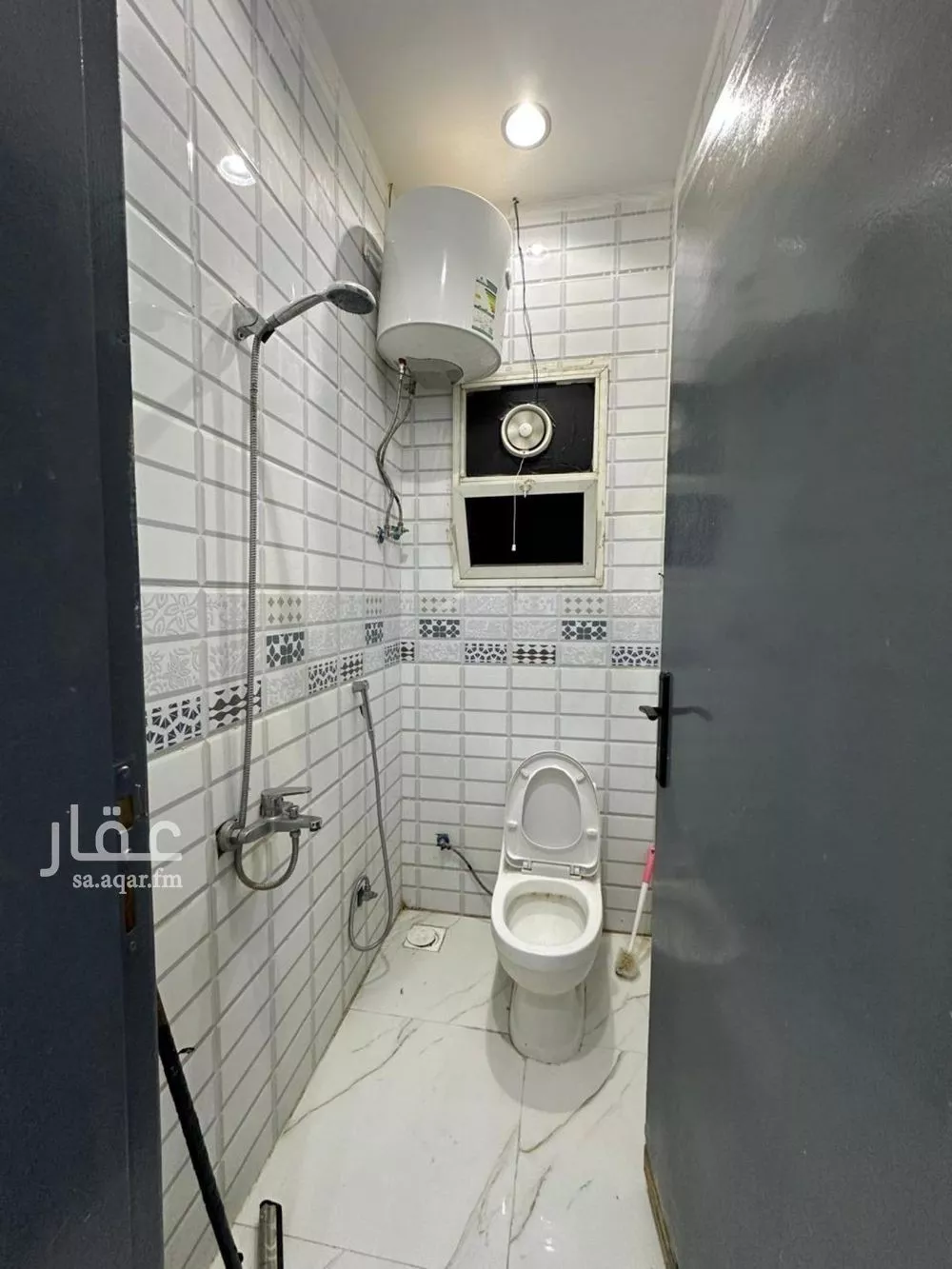 شقة للإيجار في شارع عبدالرزاق الجيلي, حي الملك فيصل, مدينة الرياض, منطقة الرياض 1 صورة