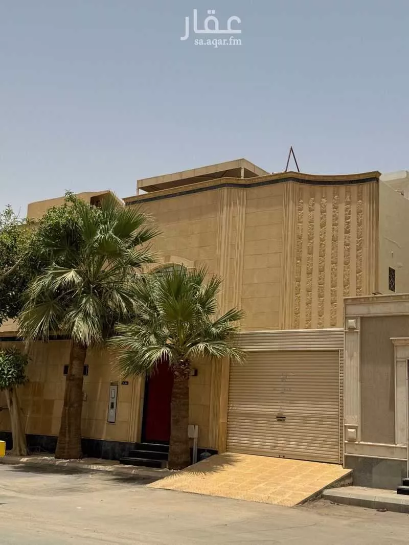فيلا للبيع في شارع الكوادر, حي الربيع, مدينة الرياض, منطقة الرياض 1 صورة
