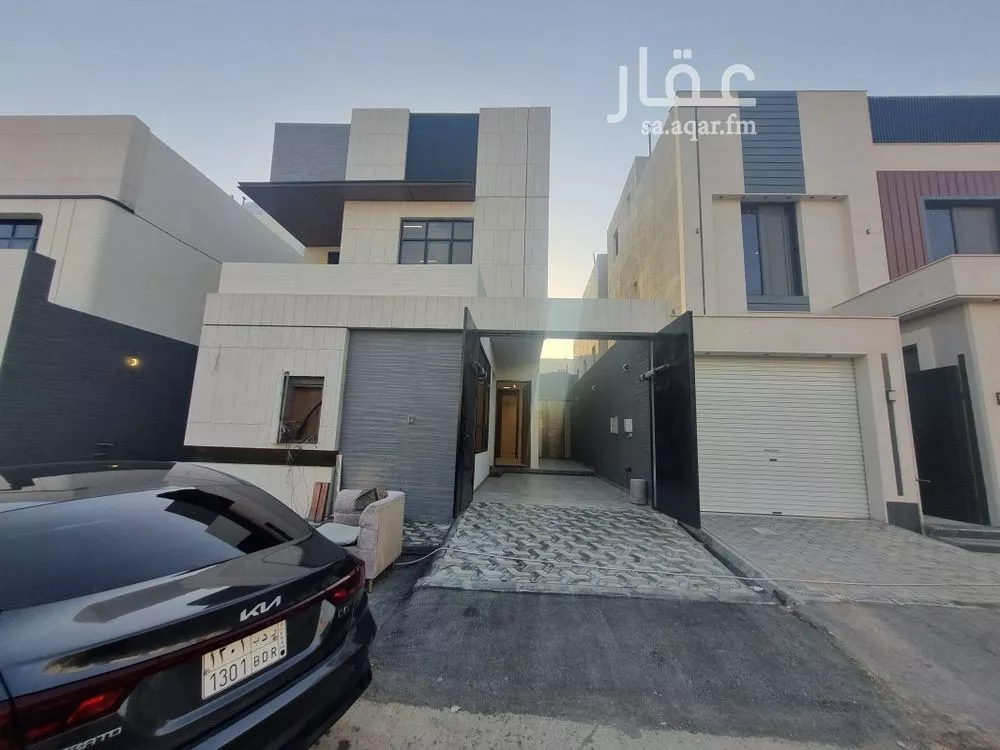 دور للبيع في شارع حمزة القبيطي, حي الرمال, مدينة الرياض, منطقة الرياض 1 صورة