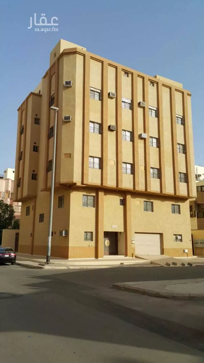 عمارة للبيع في شارع الظاهر بيبرس, حي بنى حارثة, مدينة المدينه المنوره, منطقة المدينة المنورة 1 صورة