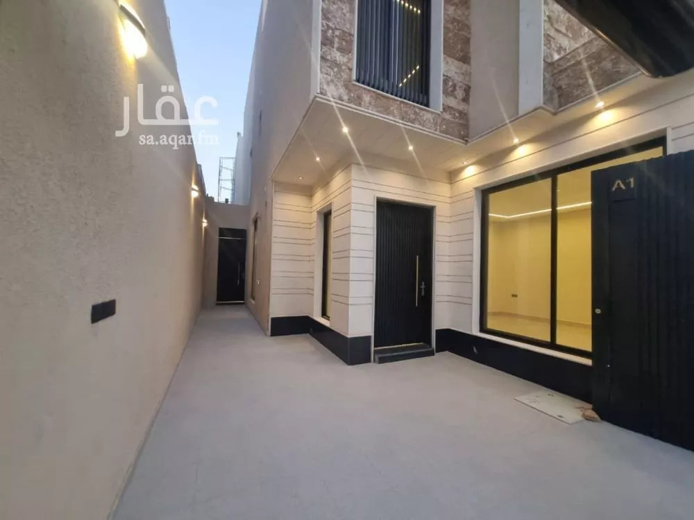 فيلا للبيع في شارع السائب المكي, حي البيان, مدينة الرياض, منطقة الرياض 1 صورة
