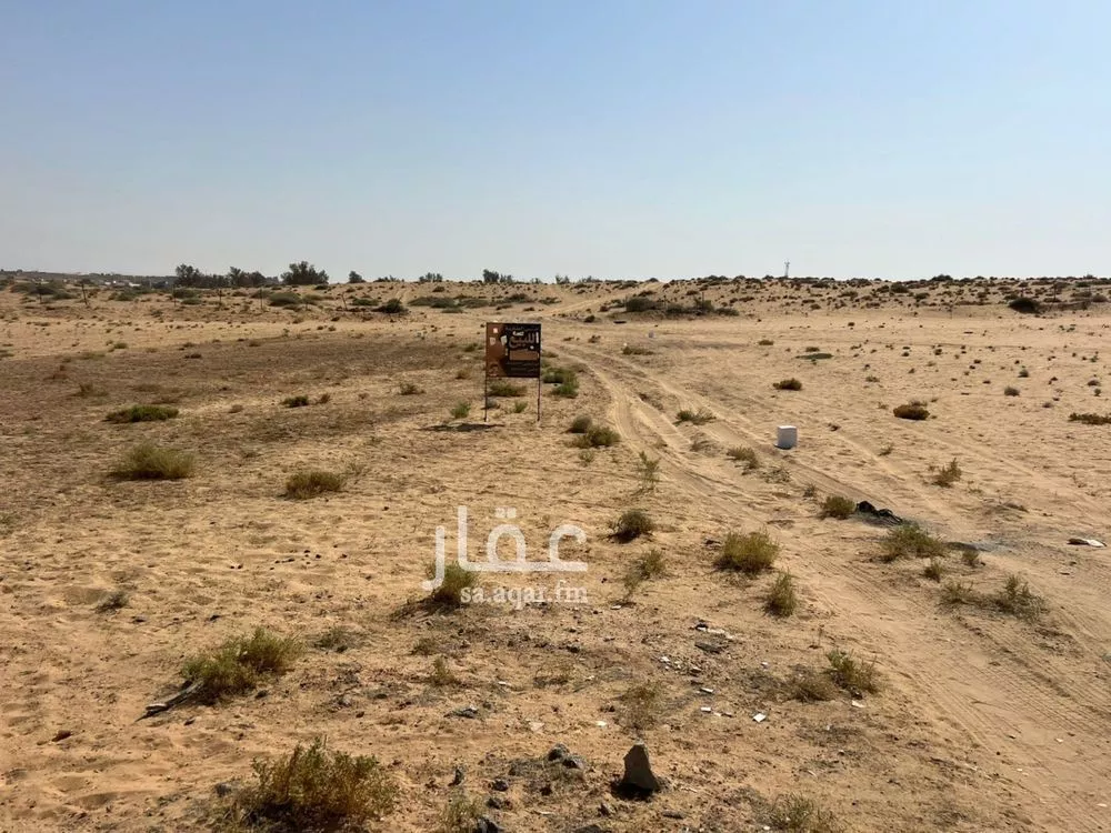 أرض للبيع في حي الشقة, مدينة بريده, منطقة القصيم 1 صورة