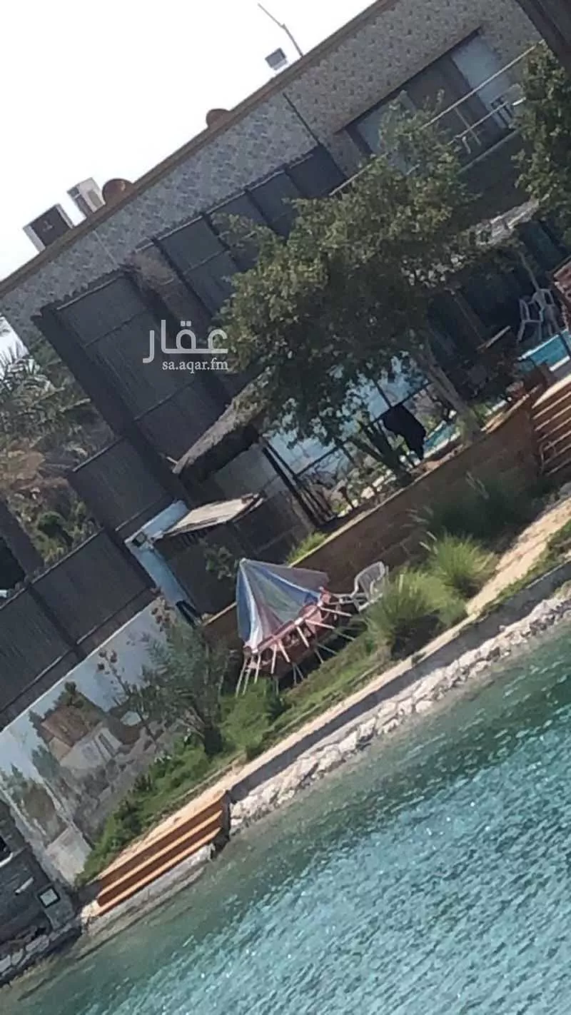 استراحة للبيع في شارع الدمام 47, حي شاطئ نصف القمر, مدينة الدمام, المنطقة الشرقية 1 صورة