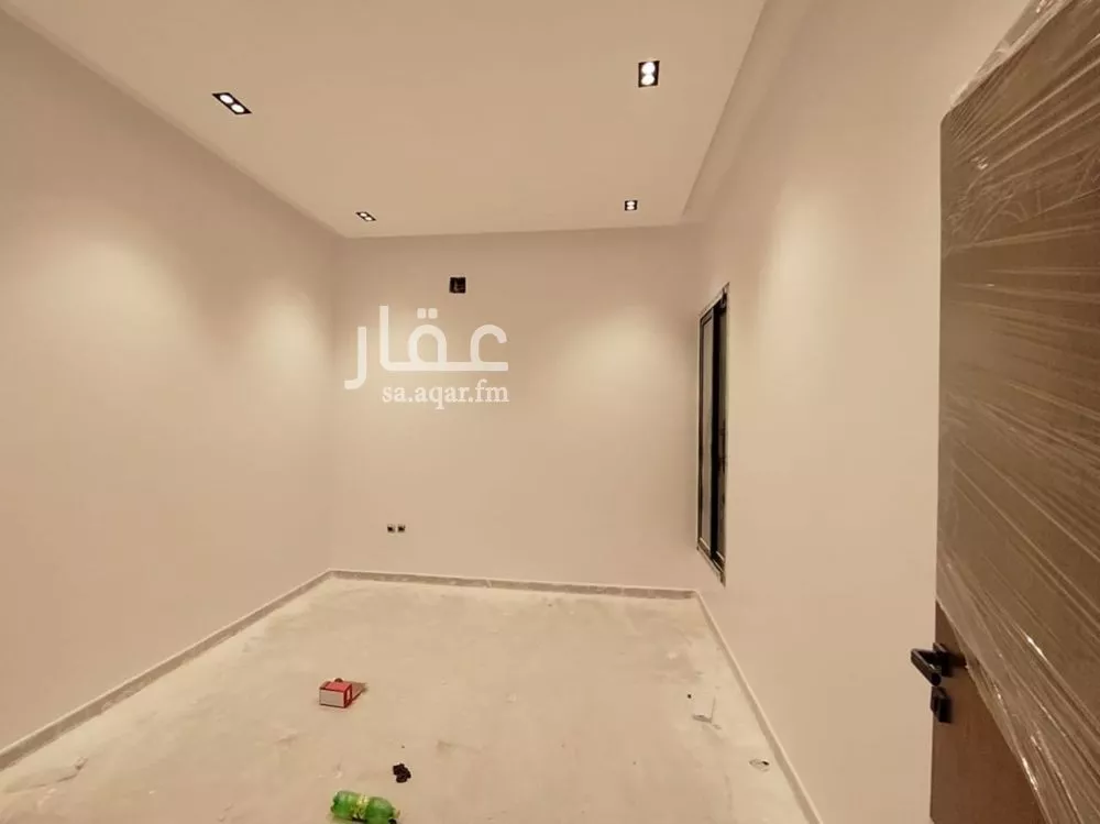 دور للبيع في شارع احمد بن عيسى الرومي, حي طويق, مدينة الرياض, منطقة الرياض 1 صورة