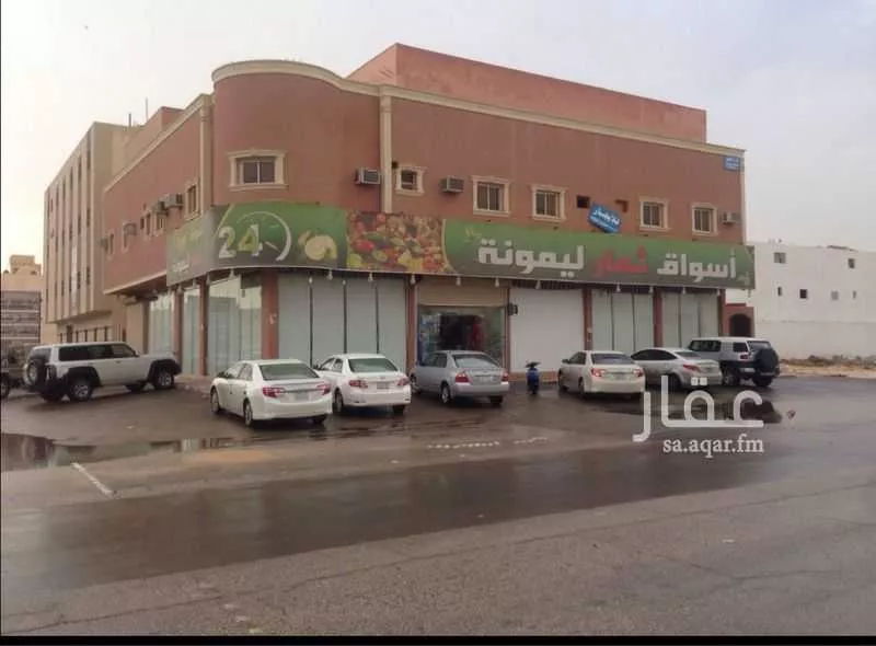 عمارة للإيجار في شارع نجران, حي ظهرة لبن, مدينة الرياض, منطقة الرياض 1 صورة