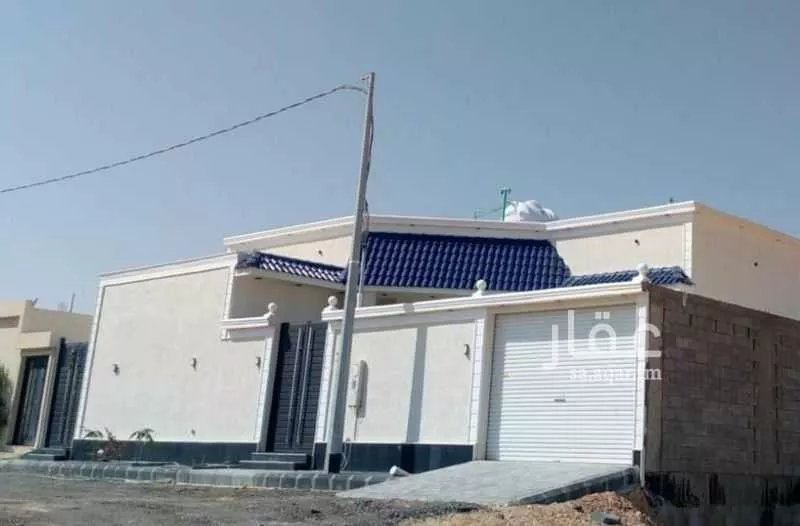 فيلا للبيع في حي مخطط رقم 133 , مدينة ثادق, منطقة الرياض 1 صورة