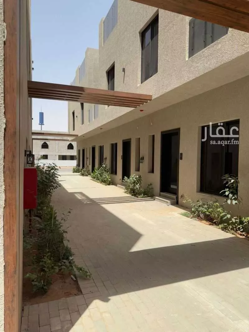 فيلا للإيجار في شارع ابن البرهان النحاس, حي الرمال, مدينة الرياض, منطقة الرياض 1 صورة